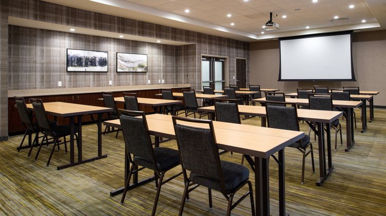 Courtyard Kansas City Olathe Meeting