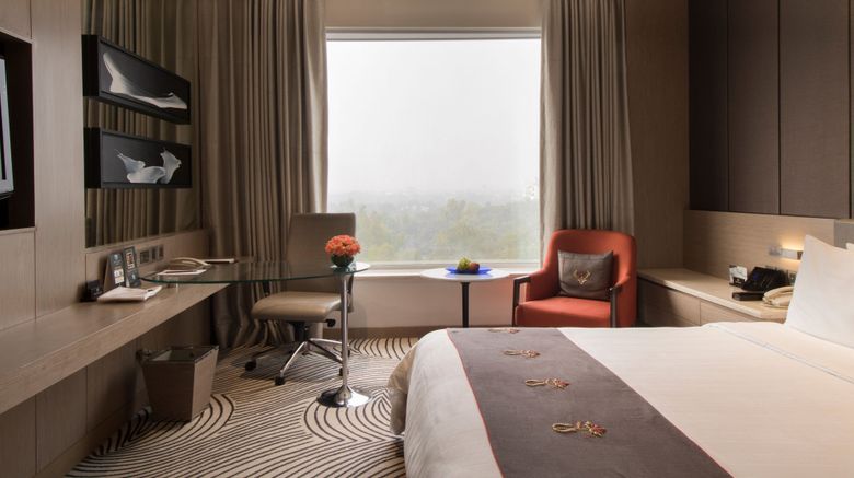 <b>Sheraton New Delhi Hotel Room</b>. Images powered by <a href="https://www.leonardoworldwide.com/" title="Leonardo Worldwide" target="_blank">Leonardo</a>.