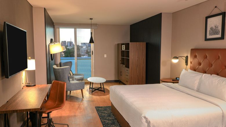 <b>Four Points Mexico City, Colonia Roma Suite</b>. Images powered by <a href="https://www.leonardoworldwide.com/" title="Leonardo Worldwide" target="_blank">Leonardo</a>.