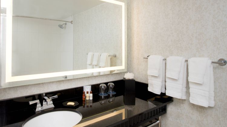 Sheraton Miami Airport & Exec Mtg Center Room