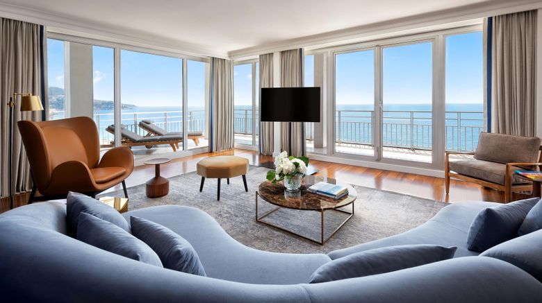 <b>Le Meridien Nice Room</b>. Images powered by <a href="https://www.leonardoworldwide.com/" title="Leonardo Worldwide" target="_blank">Leonardo</a>.