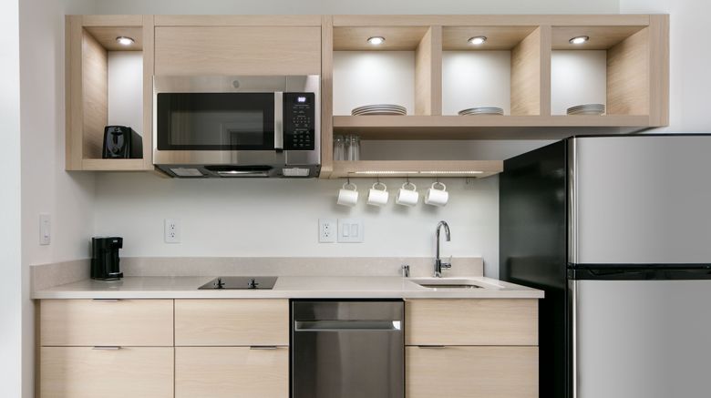 <b>TownePlace Suites Oconomowoc Suite</b>. Images powered by <a href="https://www.leonardoworldwide.com/" title="Leonardo Worldwide" target="_blank">Leonardo</a>.