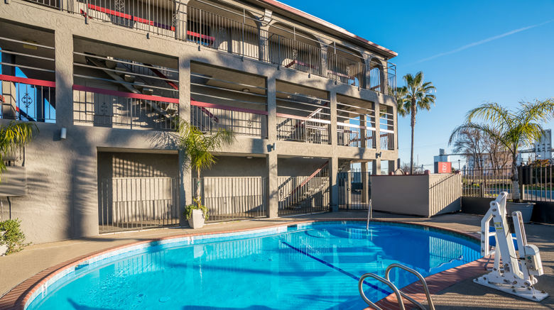 <b>Red Roof Inn Stockton Pool</b>. Images powered by <a href="https://www.leonardoworldwide.com/" title="Leonardo Worldwide" target="_blank">Leonardo</a>.