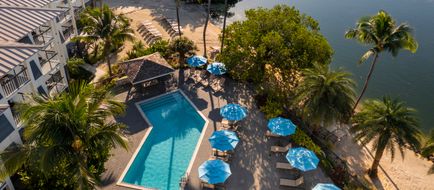 Fisher Inn Resort & Marina Exterior