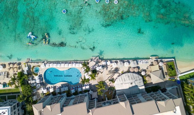 Grand Cayman Marriott Resort Exterior