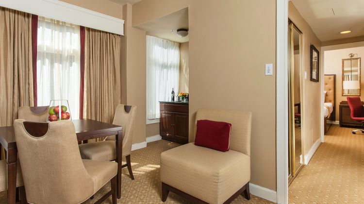 King George Hotel Suite