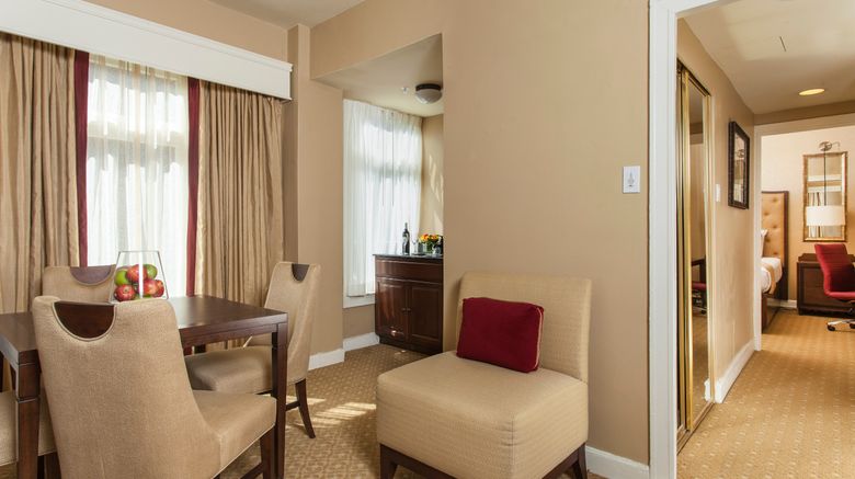 <b>King George Hotel Suite</b>. Images powered by <a href="https://www.leonardoworldwide.com/" title="Leonardo Worldwide" target="_blank">Leonardo</a>.