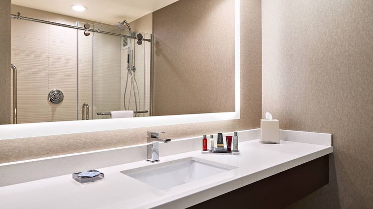 Pittsburgh Marriott North Room