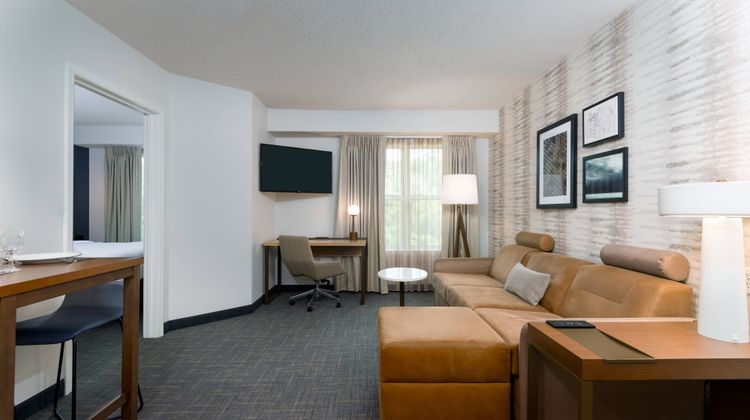 Residence Inn Wayne Room