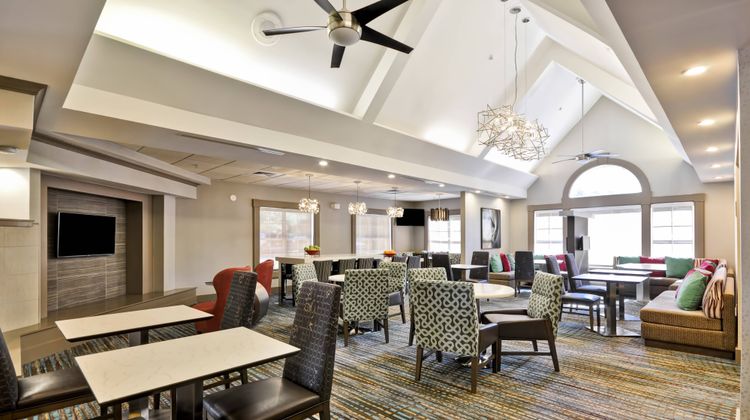 Residence Inn Jacksonville Airport Lobby