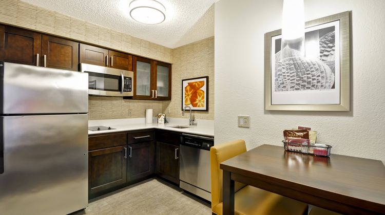 Residence Inn Jacksonville Airport Room