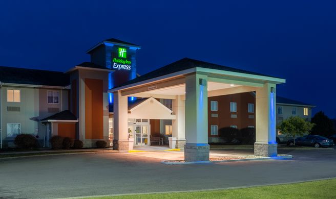 Holiday Inn Express Vermilion Exterior