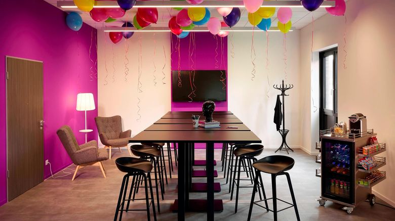 <b>MOXY Munich Airport Meeting</b>. Images powered by <a href="https://www.leonardoworldwide.com/" title="Leonardo Worldwide" target="_blank">Leonardo</a>.