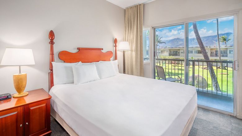 <b>Maui Beach Hotel Room</b>. Images powered by <a href="https://www.leonardoworldwide.com/" title="Leonardo Worldwide" target="_blank">Leonardo</a>.