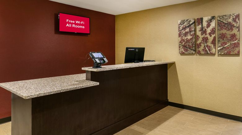 <b>Red Roof Inn Hershey Lobby</b>. Images powered by <a href="https://www.leonardoworldwide.com/" title="Leonardo Worldwide" target="_blank">Leonardo</a>.