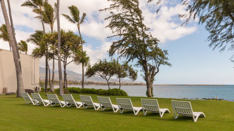 Maui Beach Hotel Beach