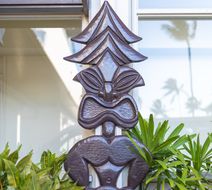 Maui Beach Hotel Lobby