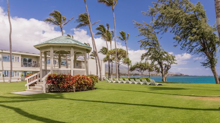 Maui Beach Hotel Exterior