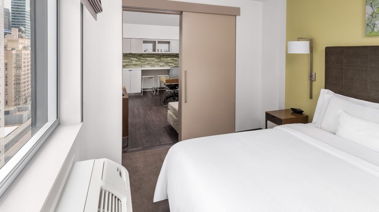 <b>Element New York Times Square West Suite</b>. Images powered by <a href="https://www.leonardoworldwide.com/" title="Leonardo Worldwide" target="_blank">Leonardo</a>.
