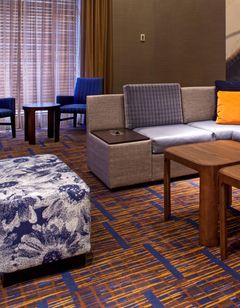 Courtyard by Marriott Inner Harbor