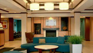 Fairfield Inn & Suites