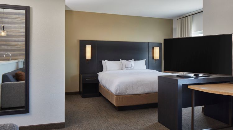 Residence Inn-Marriott University Circle Suite