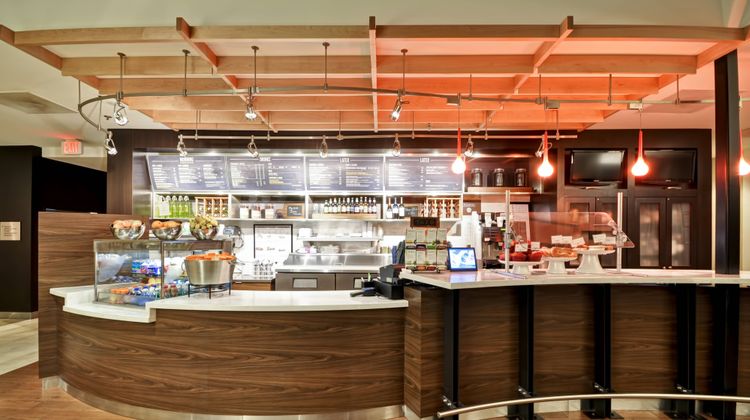 Courtyard by Marriott Dallas Market Ctr Restaurant
