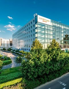 Courtyard by Marriott Prague Airport