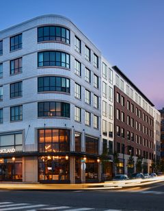 AC Hotel By Marriott Portland Downtown