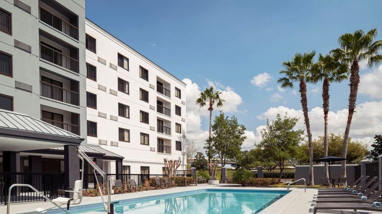 <b>Courtyard Jacksonville Butler Boulevard Pool</b>. Images powered by <a href="https://www.leonardoworldwide.com/" title="Leonardo Worldwide" target="_blank">Leonardo</a>.