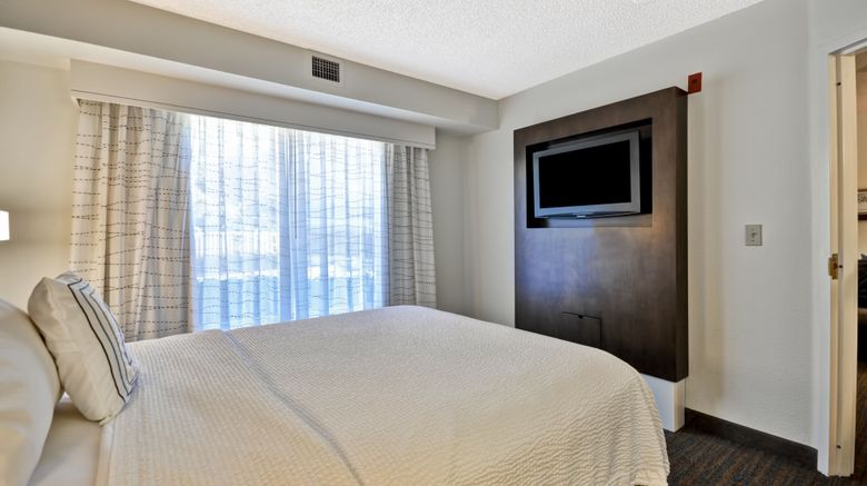 <b>Residence Inn Jacksonville Airport Room</b>. Images powered by <a href="https://www.leonardoworldwide.com/" title="Leonardo Worldwide" target="_blank">Leonardo</a>.