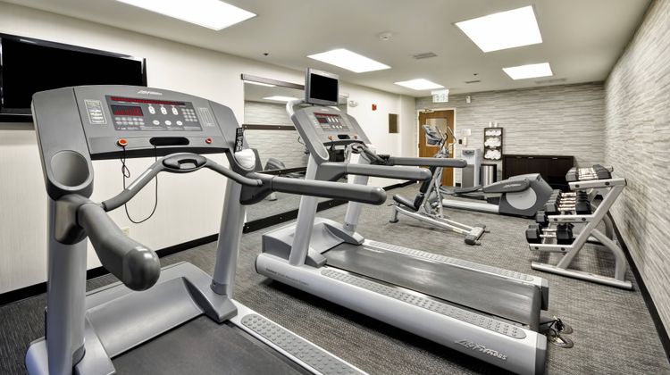 Courtyard Jacksonville Airport Northeast Health Club