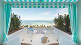 Goldwynn Resort & Residences Pool