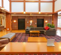 Holiday Inn Express Columbus Airport Lobby