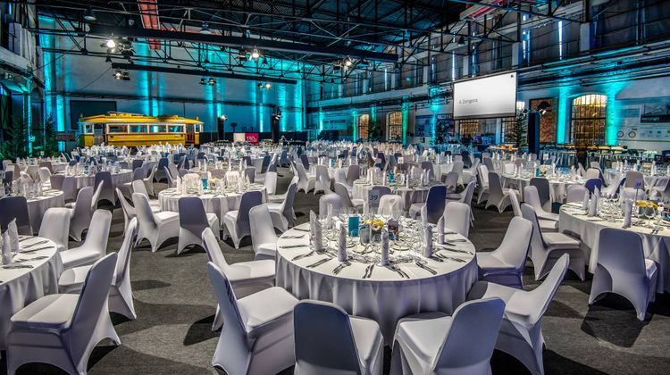 Budapest Marriott Hotel Meeting