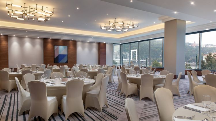 Budapest Marriott Hotel Ballroom