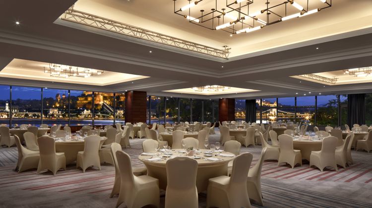 Budapest Marriott Hotel Ballroom