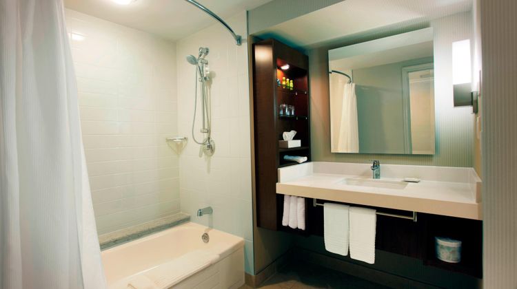 Delta by Marriott London Armouries Room