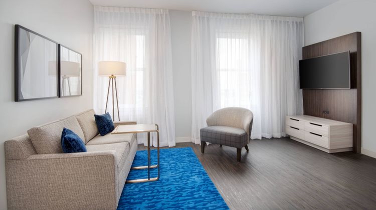 Courtyard by Marriott Atlanta Downtown Room