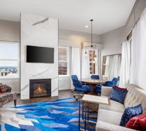 Courtyard by Marriott Atlanta Downtown Room