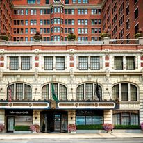 The Historic Davenport, Autograph Coll.