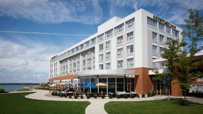 <b>Courtyard by Marriott Erie Bayfront Exterior</b>. Images powered by <a href="https://www.leonardoworldwide.com/" title="Leonardo Worldwide" target="_blank">Leonardo</a>.