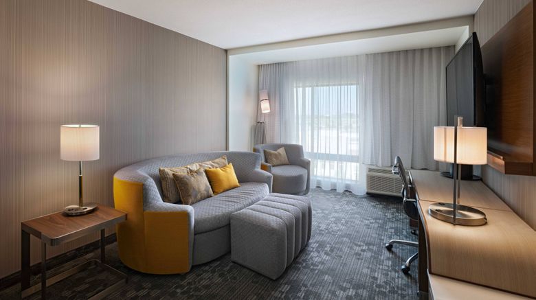 <b>Courtyard Dallas Grand Prairie Room</b>. Images powered by <a href="https://www.leonardoworldwide.com/" title="Leonardo Worldwide" target="_blank">Leonardo</a>.