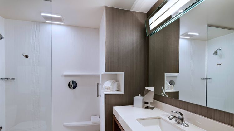 Courtyard Dallas Grand Prairie Room