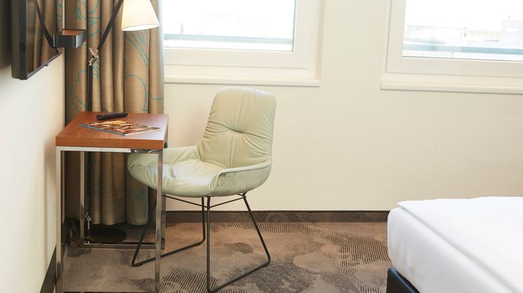 Motel One Essen Room