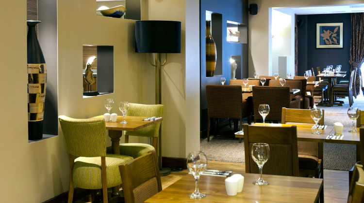 Premier Inn London Ealing Restaurant