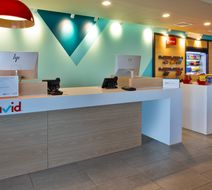 avid hotel Warren Lobby