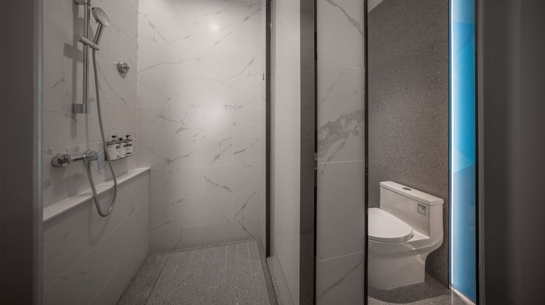 <b>Holiday Inn Exp Economic Dev Zo Room</b>. Images powered by <a href="https://www.leonardoworldwide.com/" title="Leonardo Worldwide" target="_blank">Leonardo</a>.