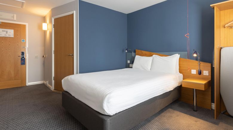 <b>Holiday Inn Express Aberdeen City Centre Room</b>. Images powered by <a href="https://www.leonardoworldwide.com/" title="Leonardo Worldwide" target="_blank">Leonardo</a>.