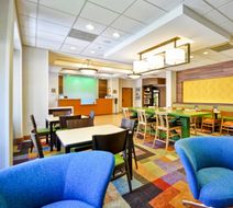 Fairfield Inn & Suites Atlanta Vinings Exterior